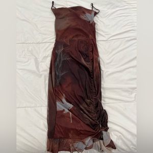 Floral Print Shape Mesh Midi Dress.